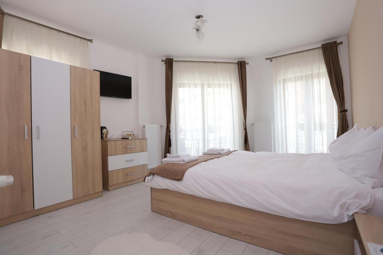 Central View Craiova Exterior foto