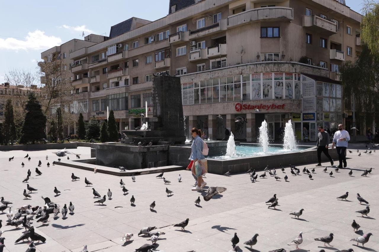 Central View Craiova Exterior foto